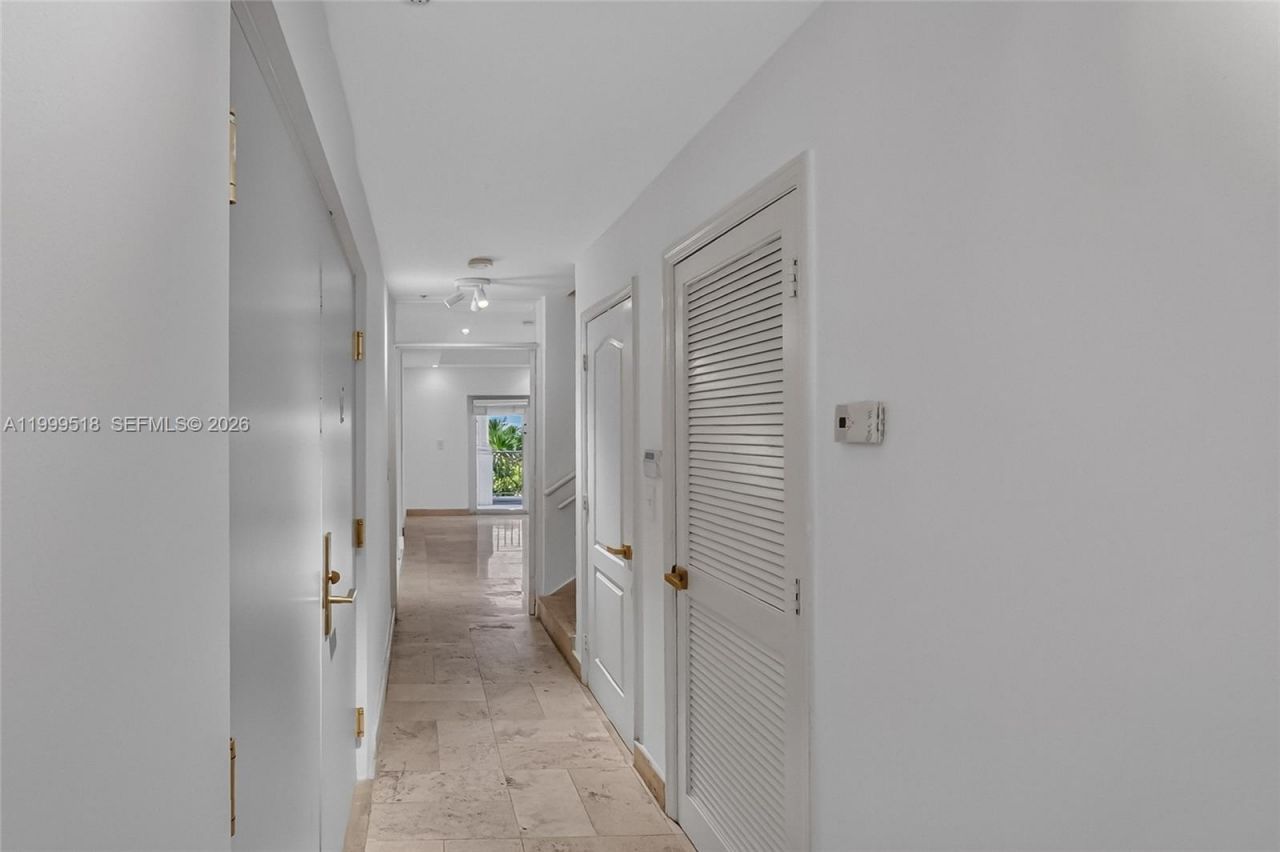 1413 Sunset Harbour Dr, Unit 209, Miami Beach, FL 33139 Photo