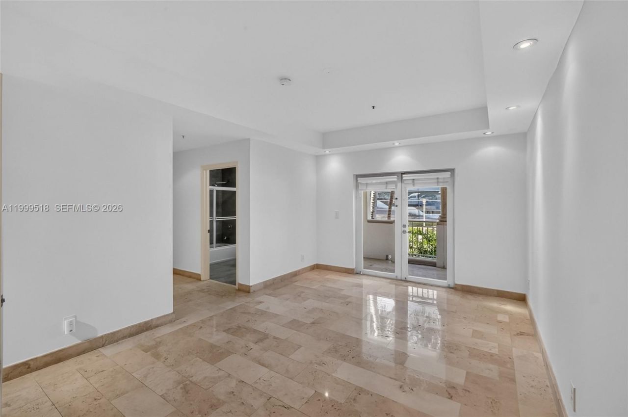 1413 Sunset Harbour Dr, Unit 209, Miami Beach, FL 33139 Photo