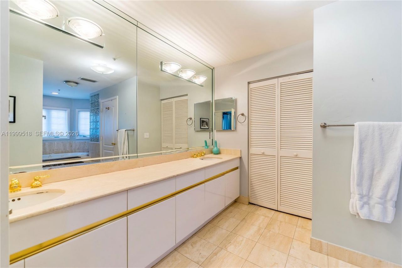 1413 Sunset Harbour Dr, Unit 209, Miami Beach, FL 33139 Photo