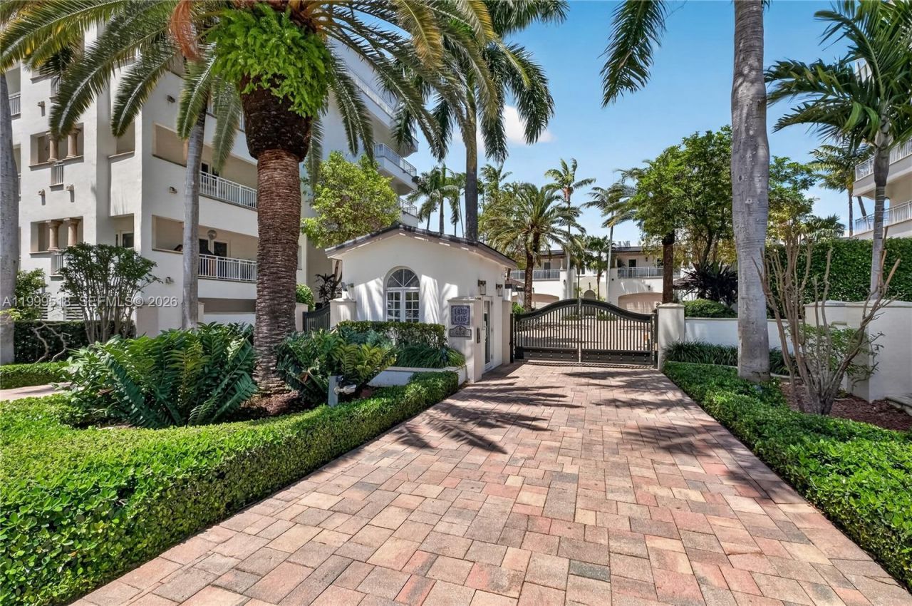 1413 Sunset Harbour Dr, Unit 209, Miami Beach, FL 33139 Photo
