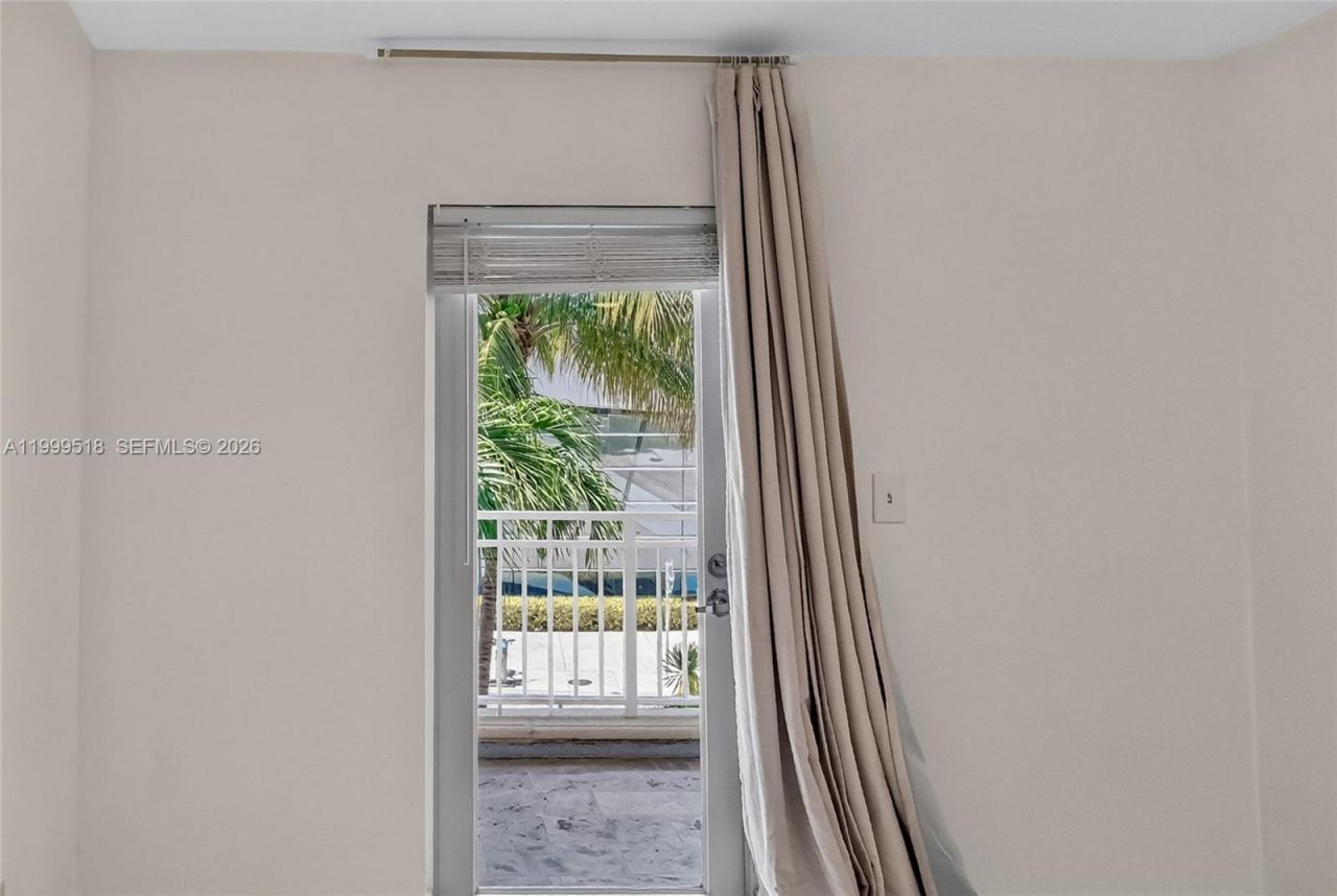 1413 Sunset Harbour Dr, Unit 209, Miami Beach, FL 33139 Photo