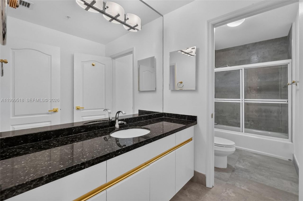 1413 Sunset Harbour Dr, Unit 209, Miami Beach, FL 33139 Photo