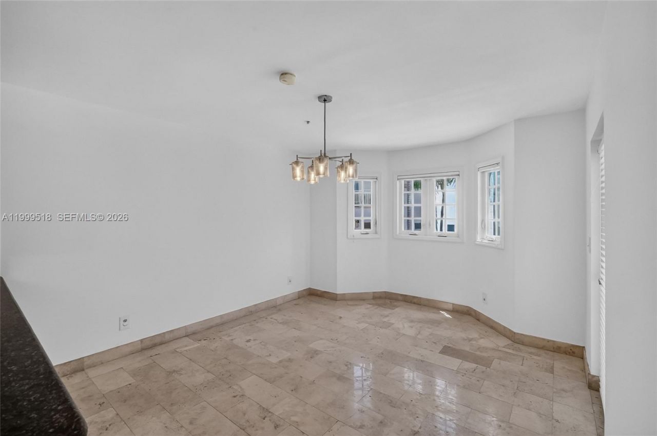 1413 Sunset Harbour Dr, Unit 209, Miami Beach, FL 33139 Photo