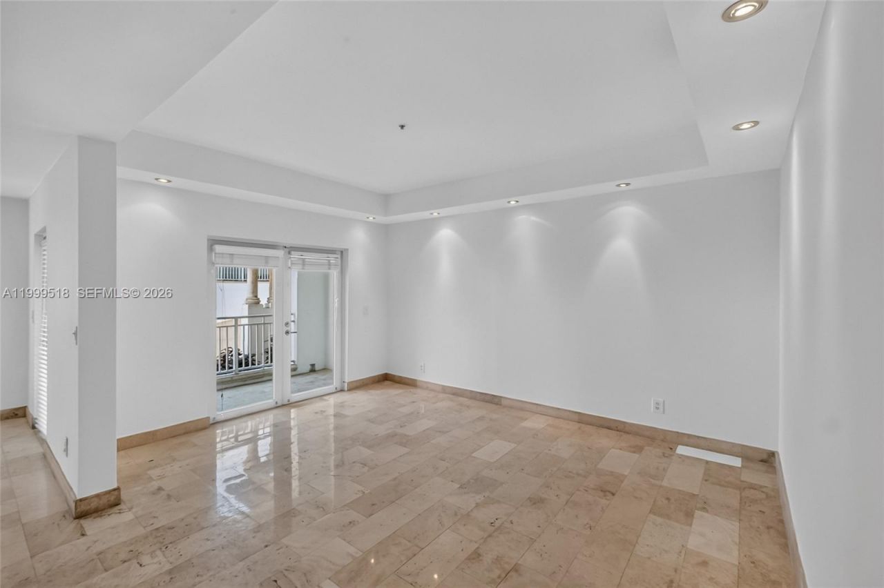 1413 Sunset Harbour Dr, Unit 209, Miami Beach, FL 33139 Photo