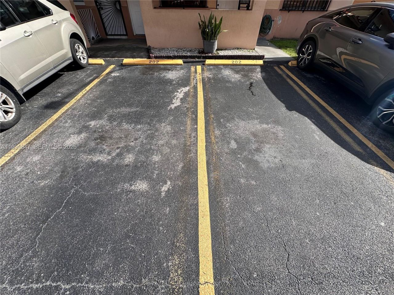 7891 W 29th Way, Unit 202, Hialeah, FL 33018 Photo