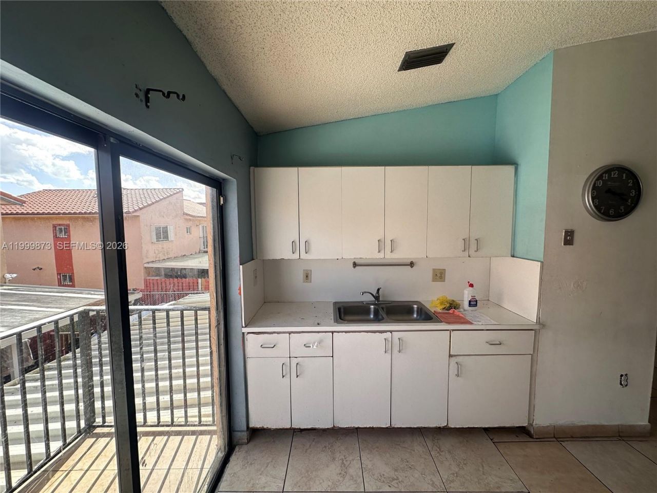 7952 W 29th Way, Unit 202, Hialeah, FL 33018 Photo