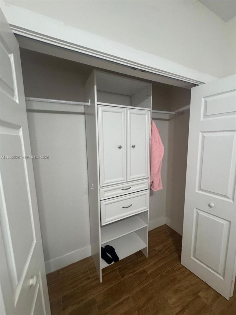 20009 NW 80th Ave, Hialeah, FL 33015 Photo