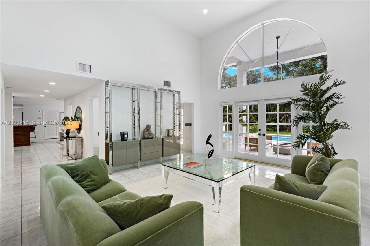 14850 Old Cutler Rd, Palmetto Bay, FL 33158 Photo