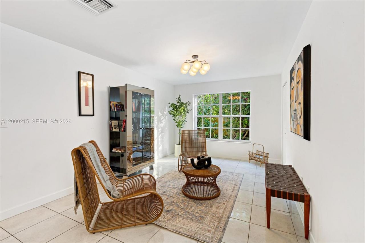 14850 Old Cutler Rd, Palmetto Bay, FL 33158 Photo