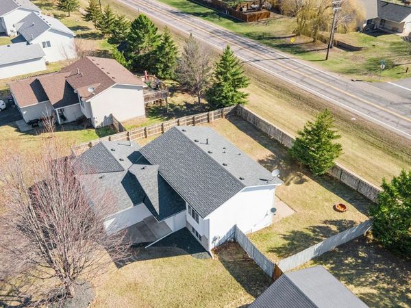 800 11th Avenue SW, Isanti, MN 55040