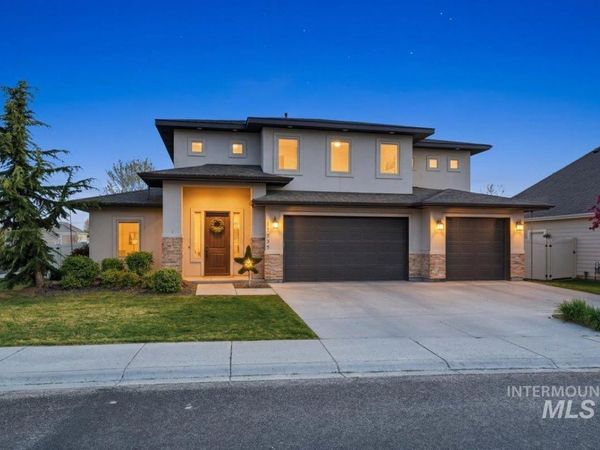 11735 W Carlisle Bay Dr, Star, ID 83669