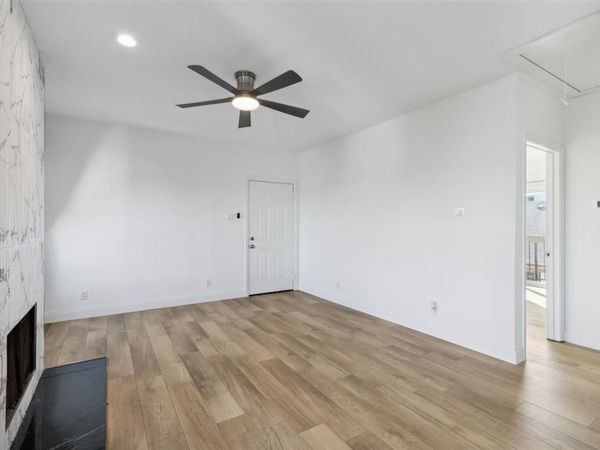 8750 Park Lane, Unit Bldg. C Un, Dallas, TX 75231