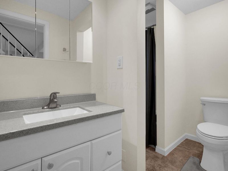 238 S Vine Street, Pataskala, OH 43062 Photo 23