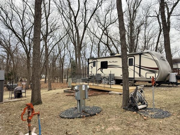 10-72 Woodhaven Lakes , Sublette, IL 61367