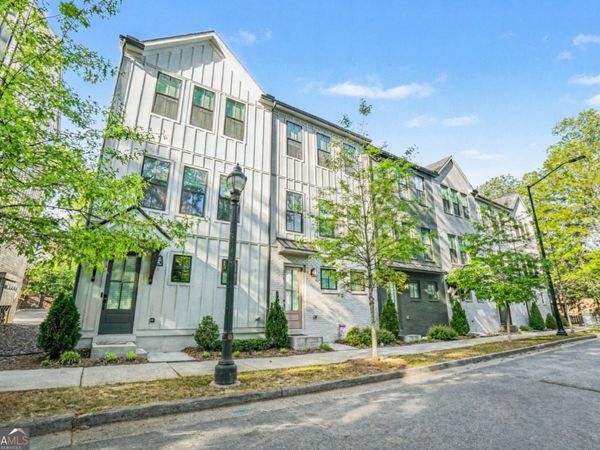 274 Dilbeck Place NE, Atlanta, GA 30342