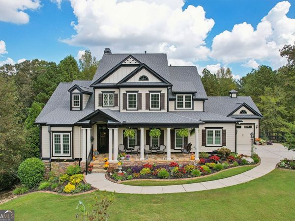 395 Beaumont Farms Drive, Sharpsburg, GA 30277