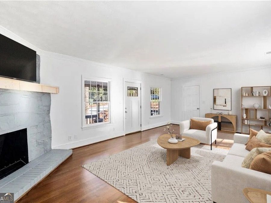 Property Image 8