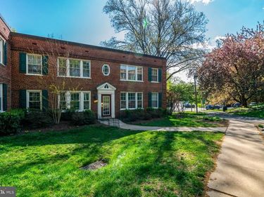 1906 N RHODES STREET , Unit 51, ARLINGTON, VA 22201