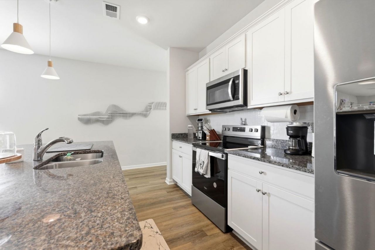 1226 Sennema Circle Photo 11