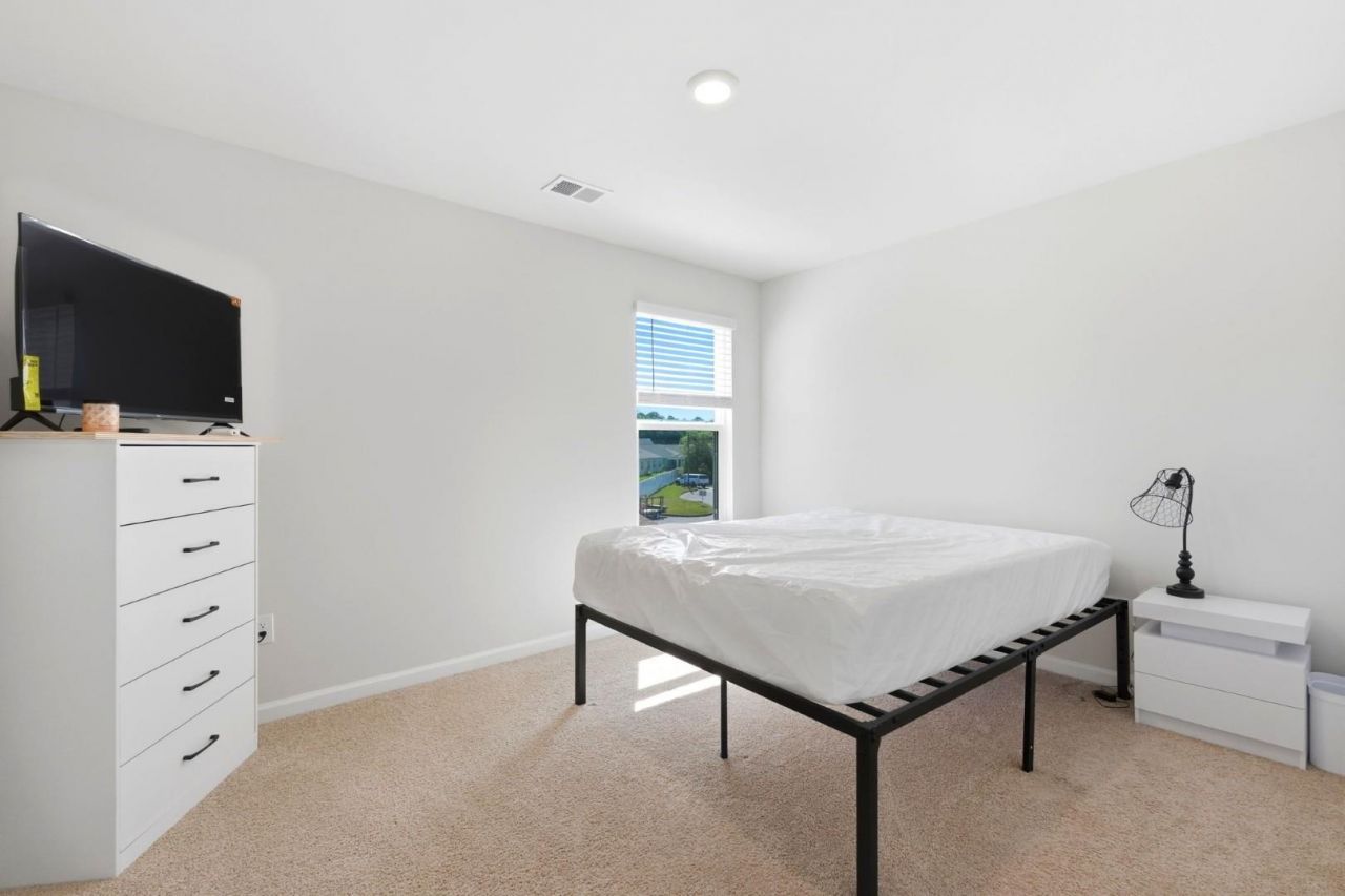 1226 Sennema Circle Photo 22