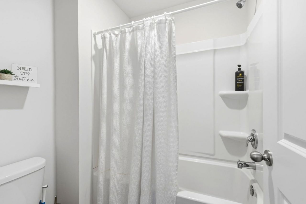 1226 Sennema Circle Photo 34