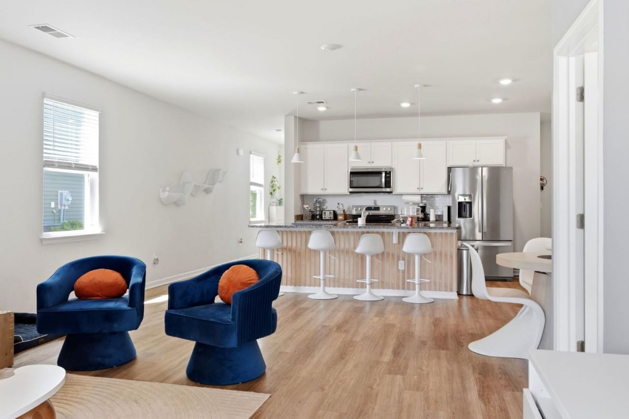 1226 Sennema Circle Photo 7