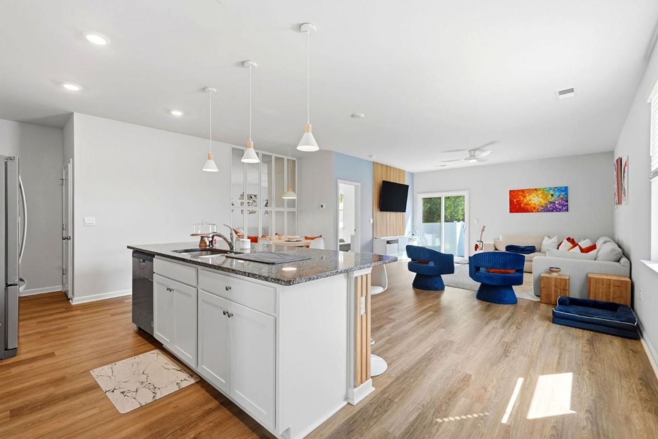 1226 Sennema Circle Photo 8