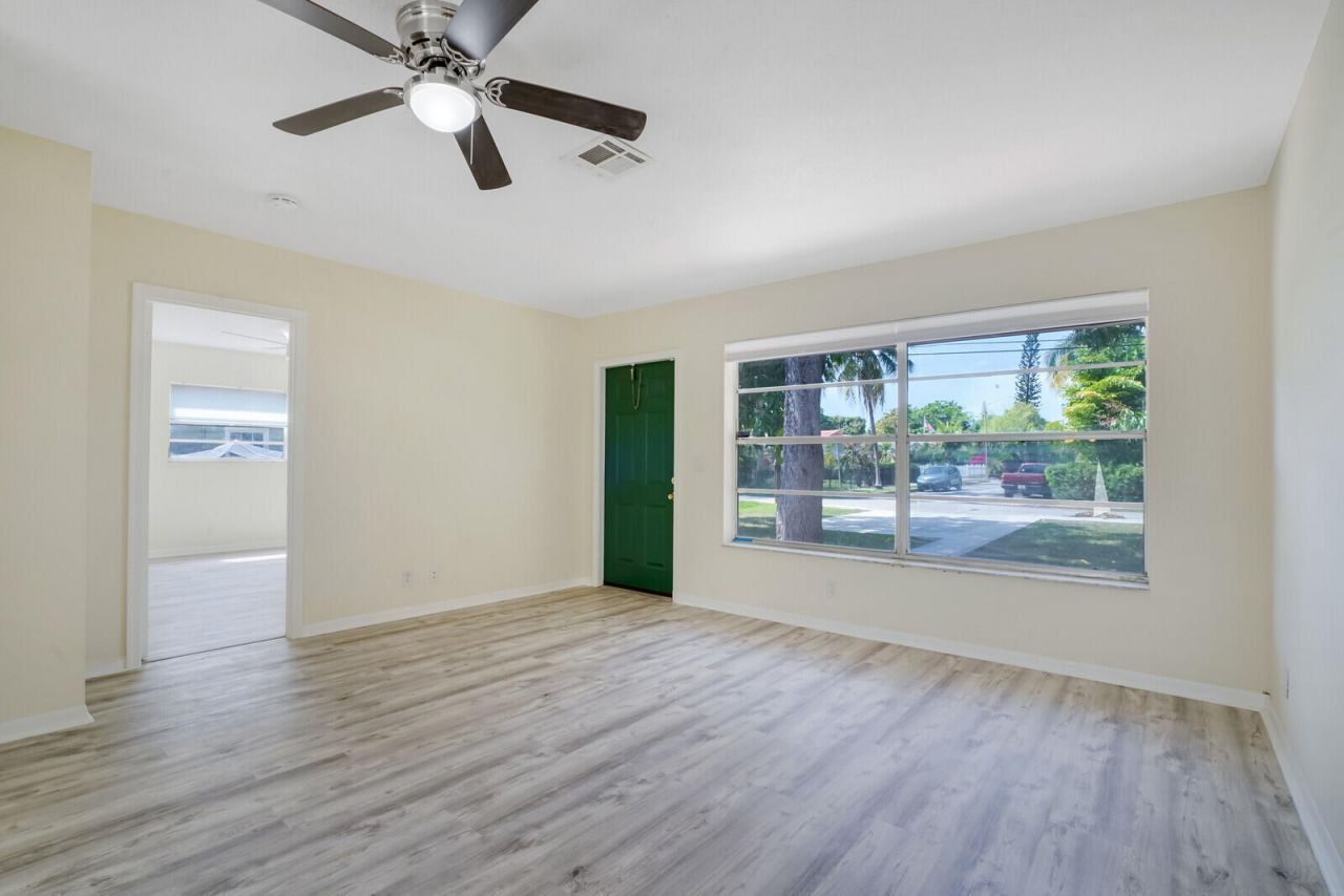 3800 Calvin Avenue, West Palm Beach, FL 33407 Photo