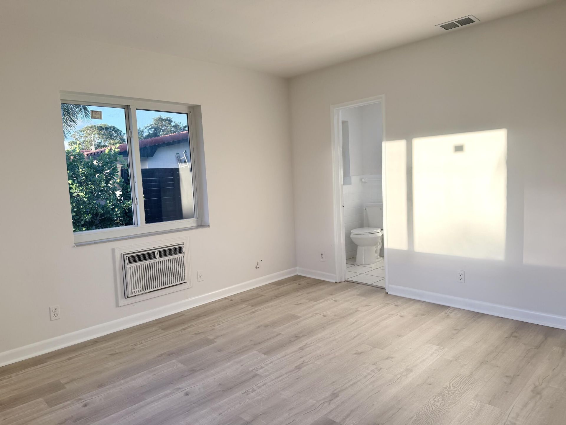 231 NE 16th Avenue, Pompano Beach, FL 33060 Photo