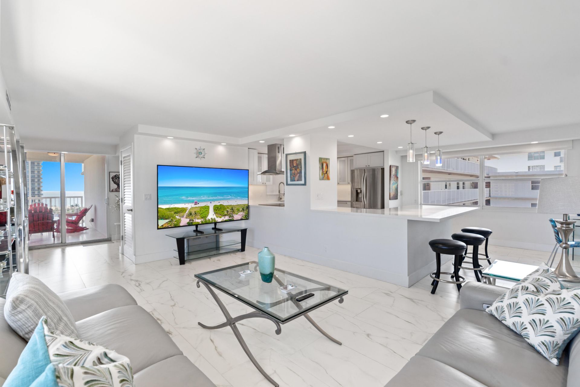 121 Golden Isles Drive, Unit Ph1, Hallandale Beach, FL 33009 Photo