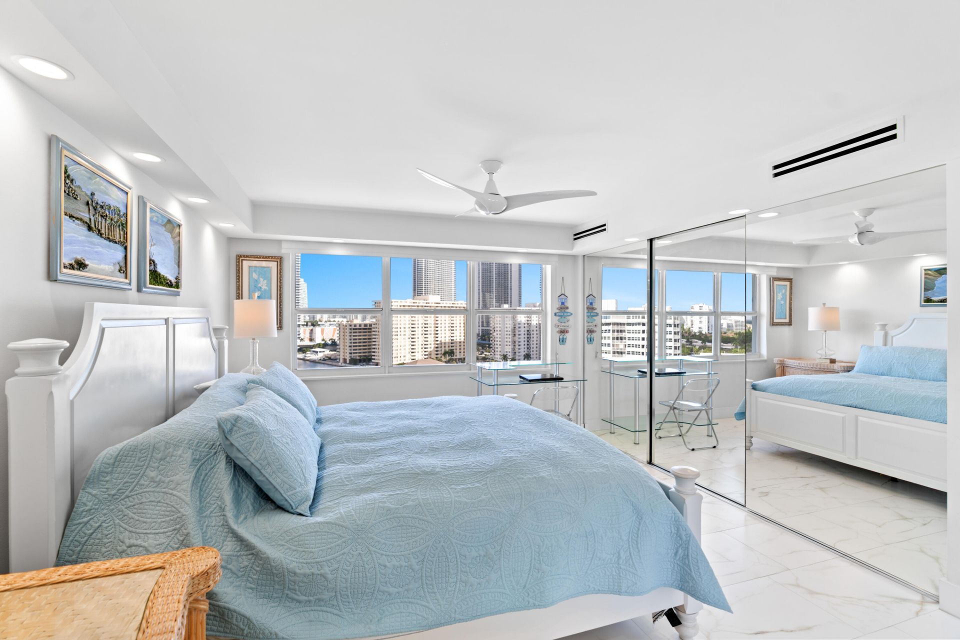 121 Golden Isles Drive, Unit Ph1, Hallandale Beach, FL 33009 Photo