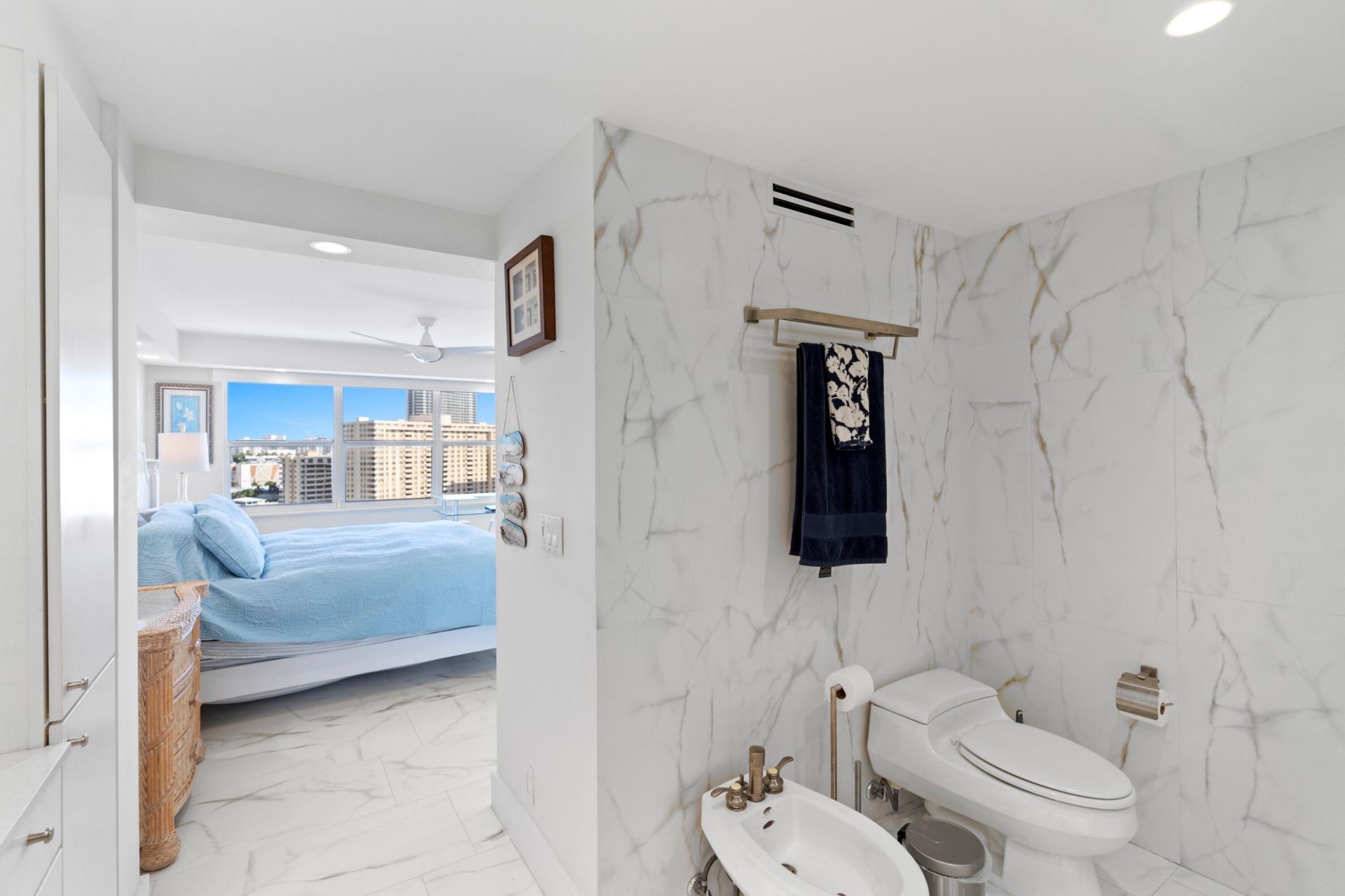 121 Golden Isles Drive, Unit Ph1, Hallandale Beach, FL 33009 Photo