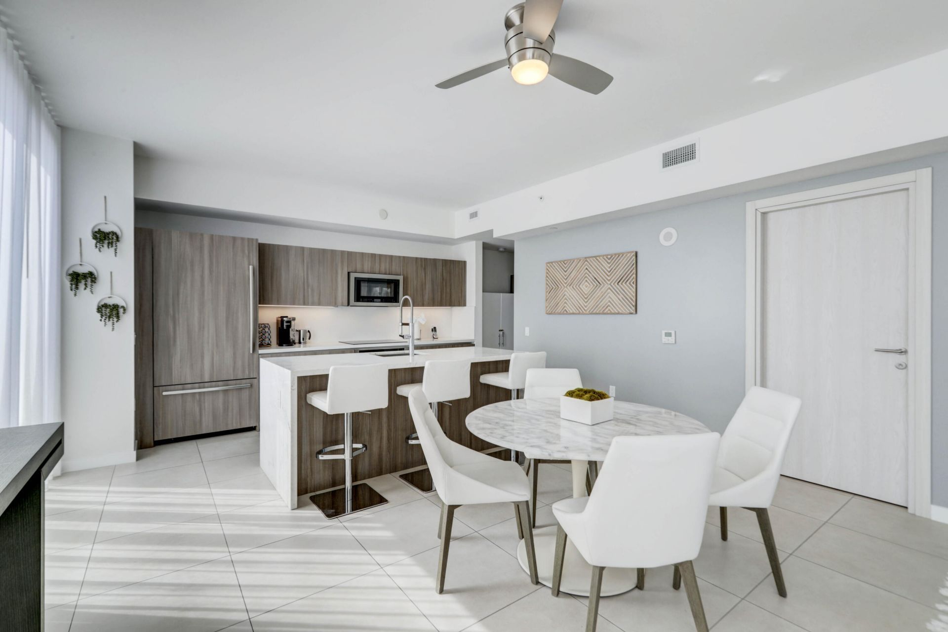 401 N Birch Road, Unit Th3, Fort Lauderdale, FL 33304 Photo