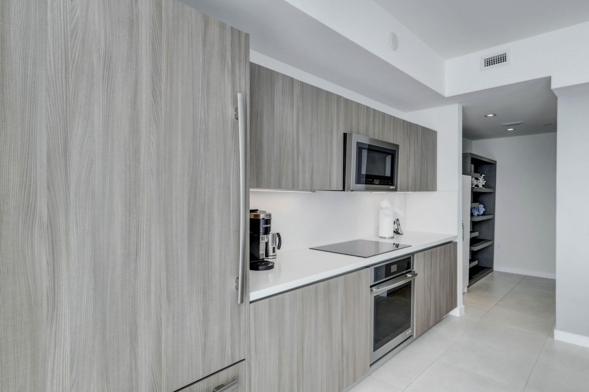 401 N Birch Road, Unit Th3, Fort Lauderdale, FL 33304 Photo