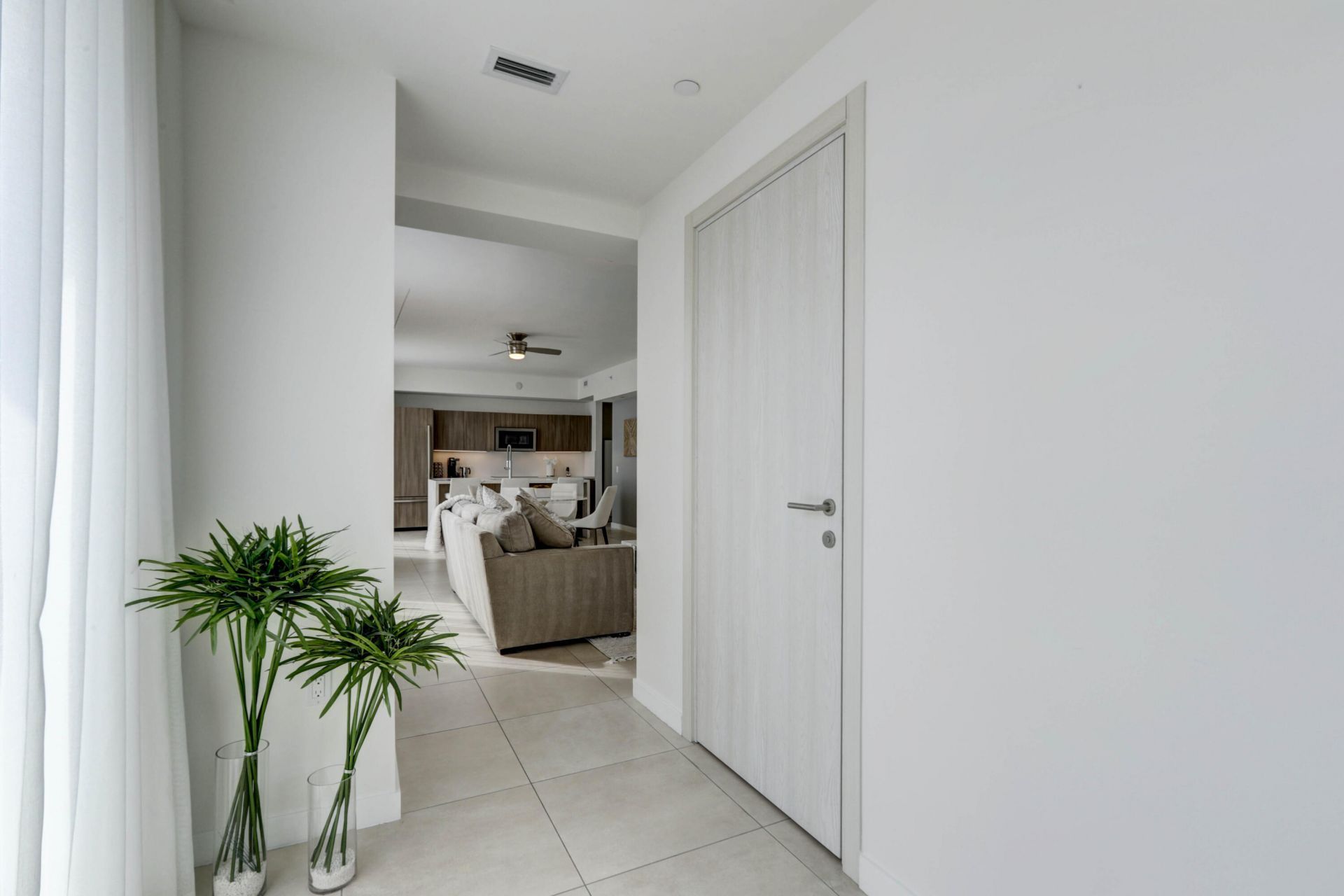 401 N Birch Road, Unit Th3, Fort Lauderdale, FL 33304 Photo