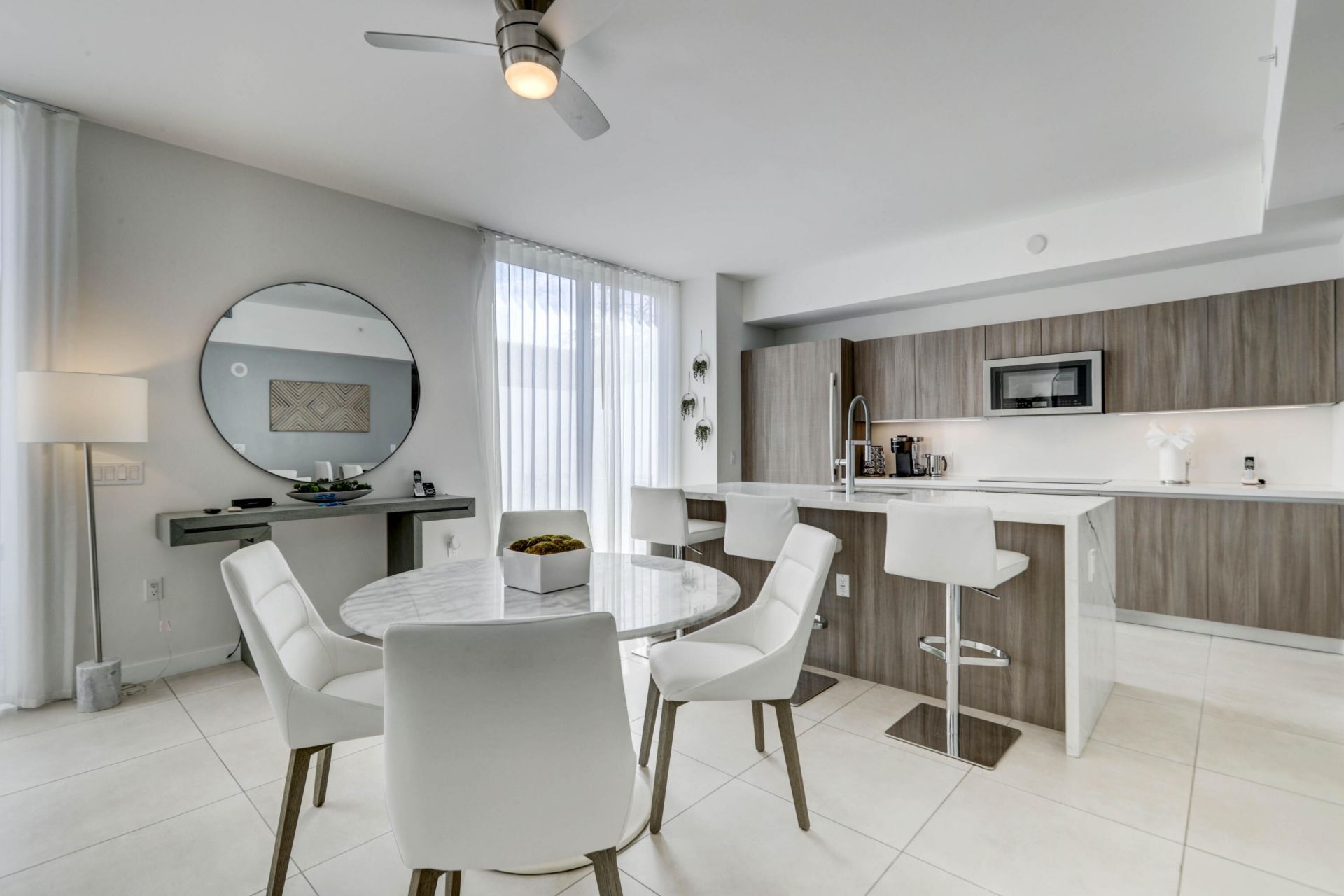 401 N Birch Road, Unit Th3, Fort Lauderdale, FL 33304 Photo