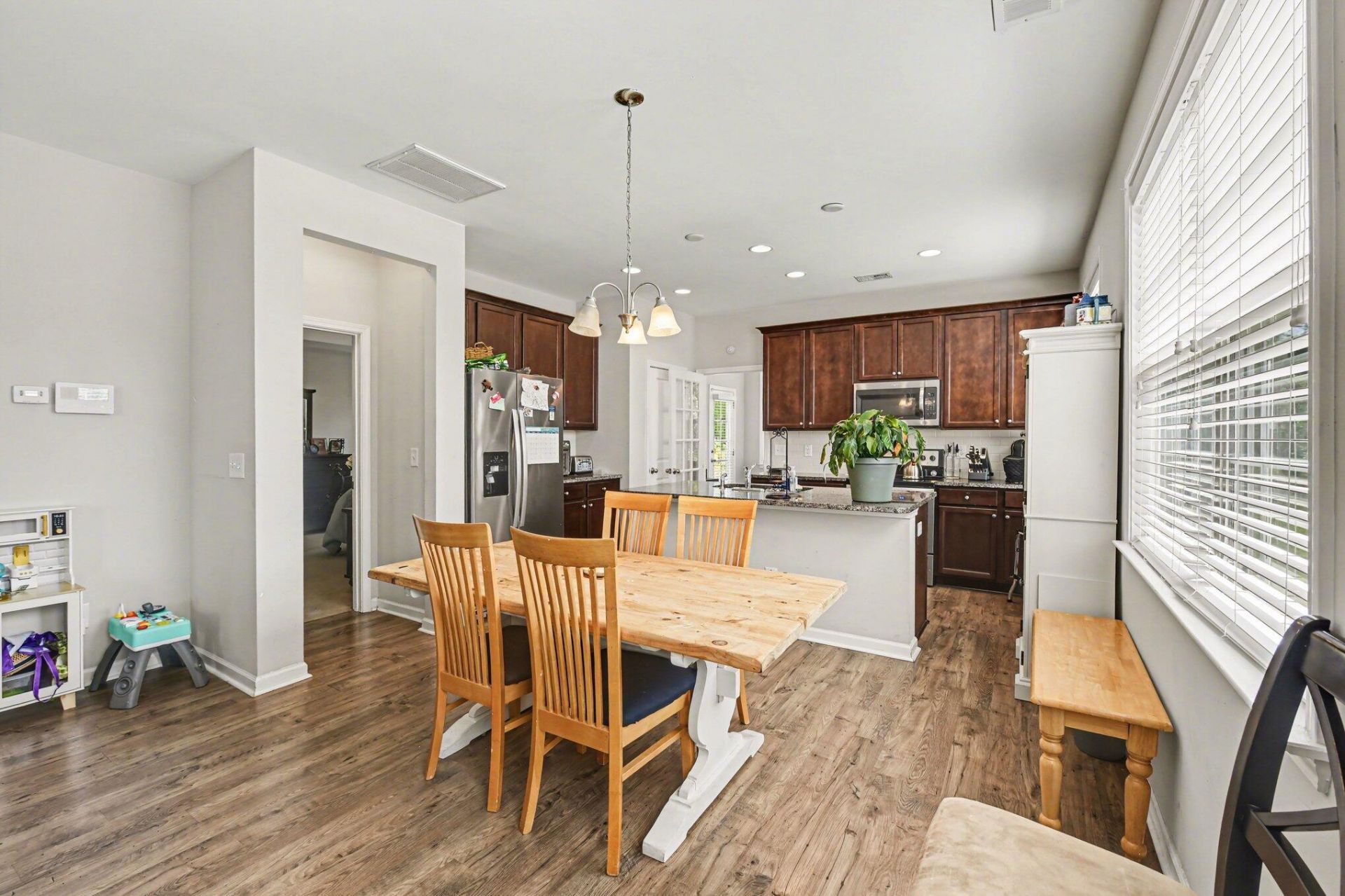 4062 Exploration Road Photo 12