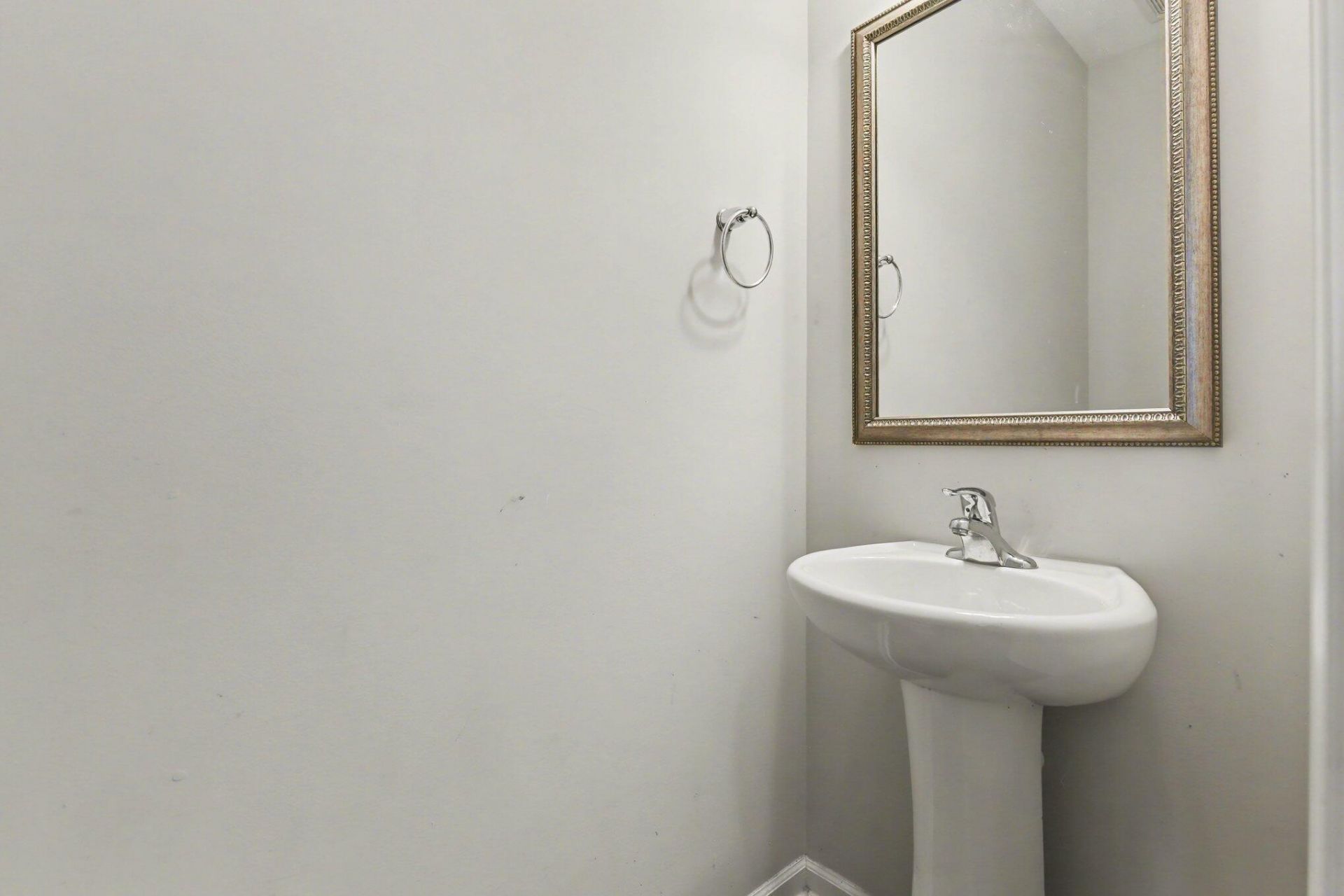 4062 Exploration Road Photo 16