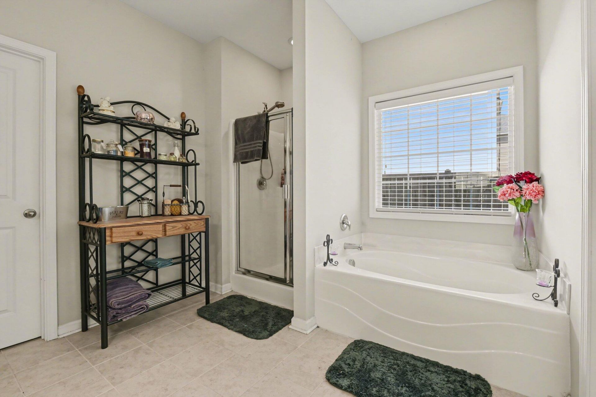 4062 Exploration Road Photo 21