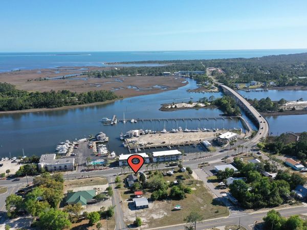 1002 Highway 98 West, Carrabelle, FL 32322