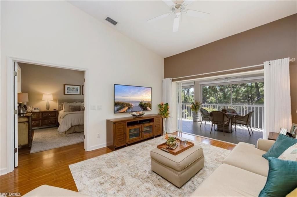 14530 Red Fox Run, Unit 212, Naples, FL 34110 Photo
