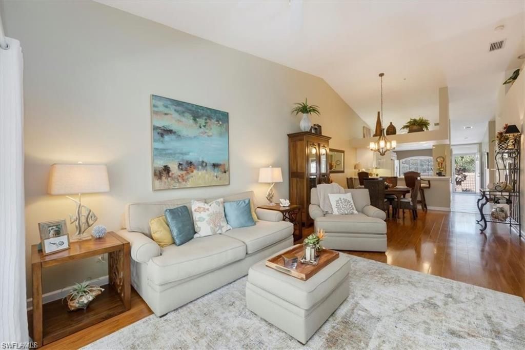 14530 Red Fox Run, Unit 212, Naples, FL 34110 Photo