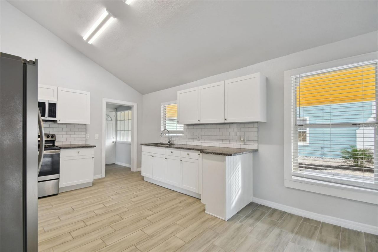 1415 10th Avenue W, Bradenton, FL 34205 Photo