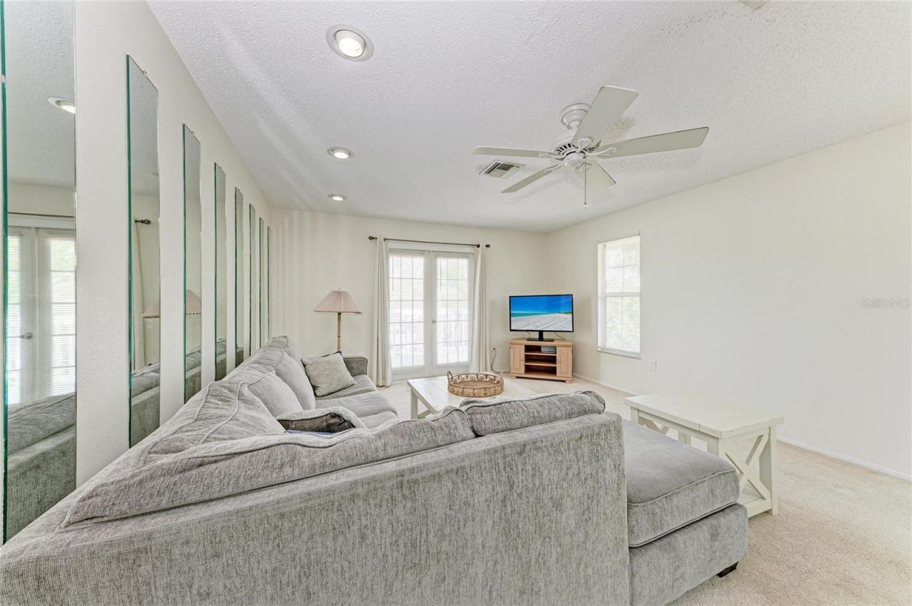 517 Spring Avenue, Anna Maria, FL 34216 Photo