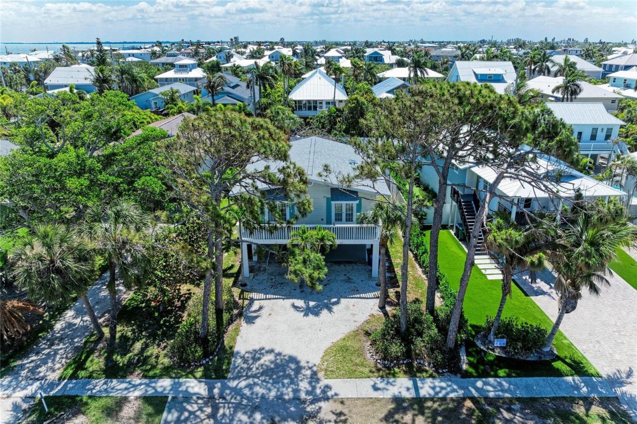 517 Spring Avenue, Anna Maria, FL 34216 Photo