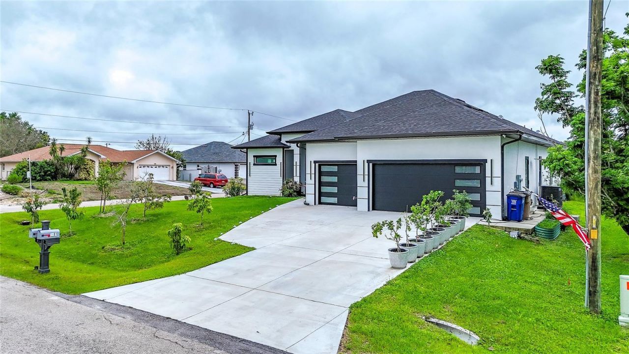 4301 10th Street W, Lehigh Acres, FL 33971 Photo