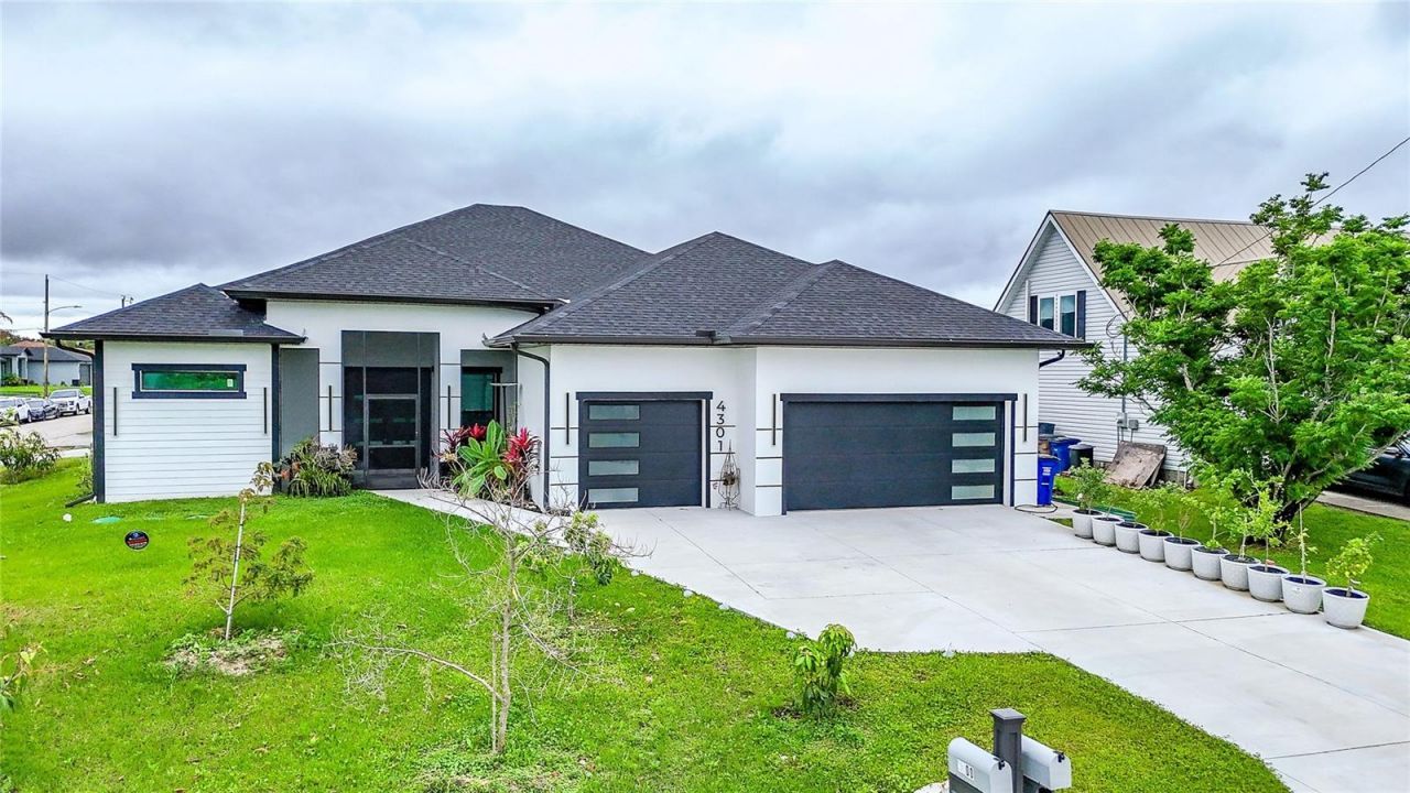 4301 10th Street W, Lehigh Acres, FL 33971 Photo