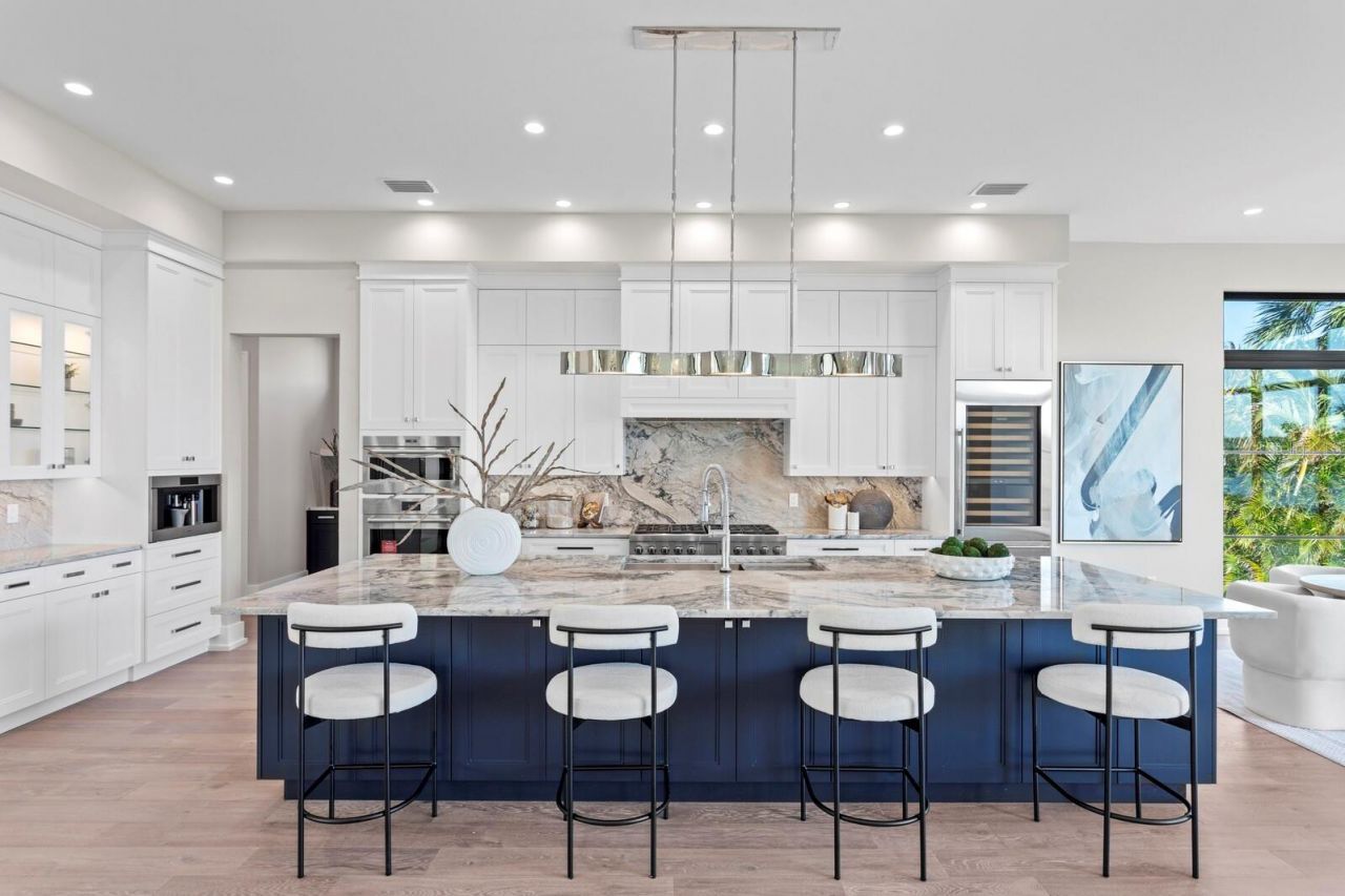 337 Coffee Pot Drive Ne, Saint Petersburg, FL 33704 Photo