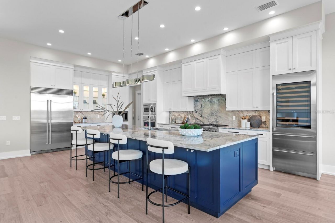 337 Coffee Pot Drive Ne, Saint Petersburg, FL 33704 Photo