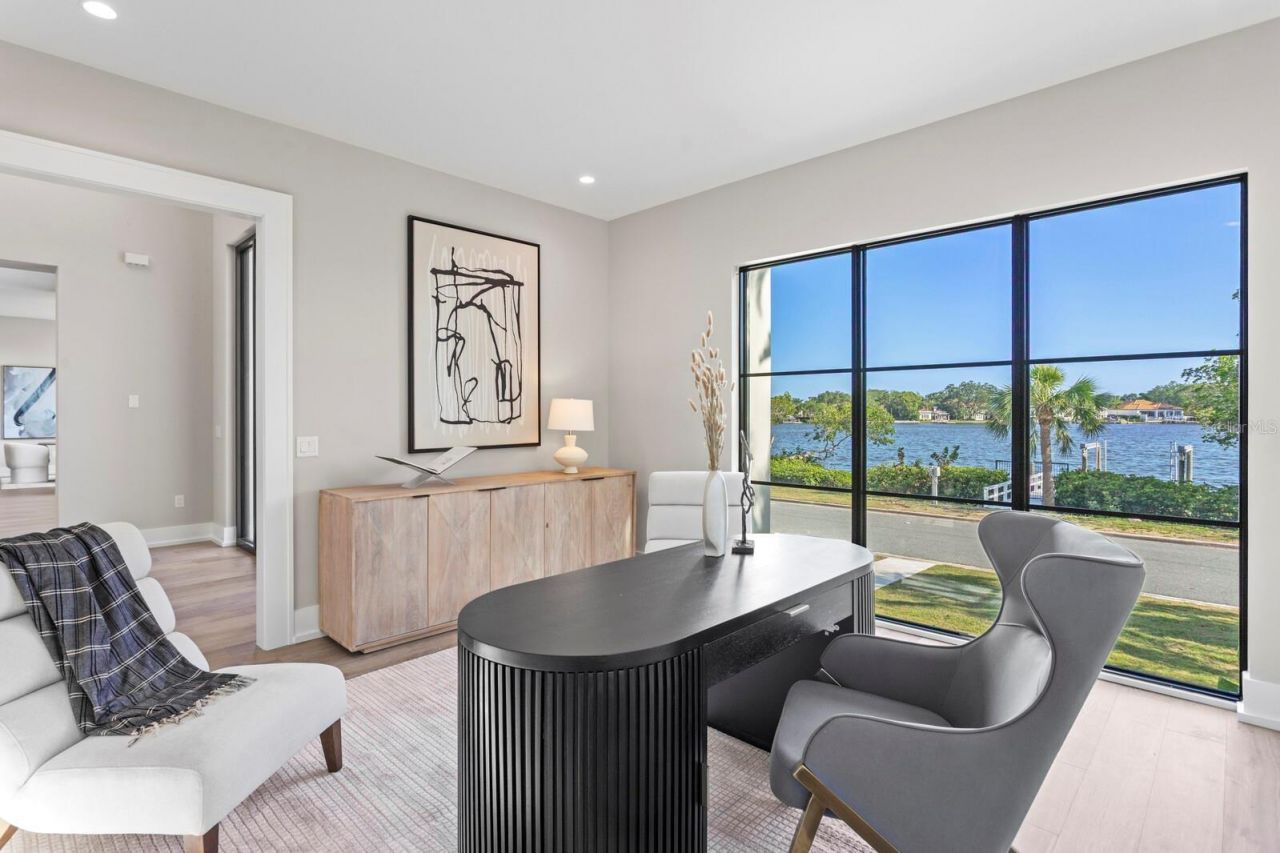 337 Coffee Pot Drive Ne, Saint Petersburg, FL 33704 Photo